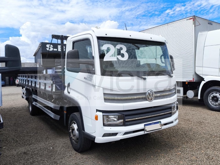 Volkswagen 11180 DRC 22/23