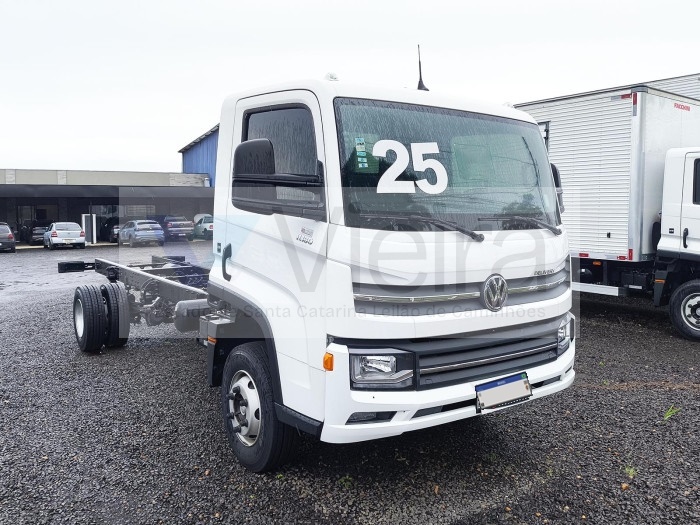 Volkswagen 11180 DRC 24/25