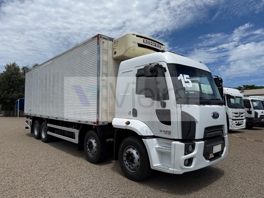 Ford Cargo 2429 8X2 14/15