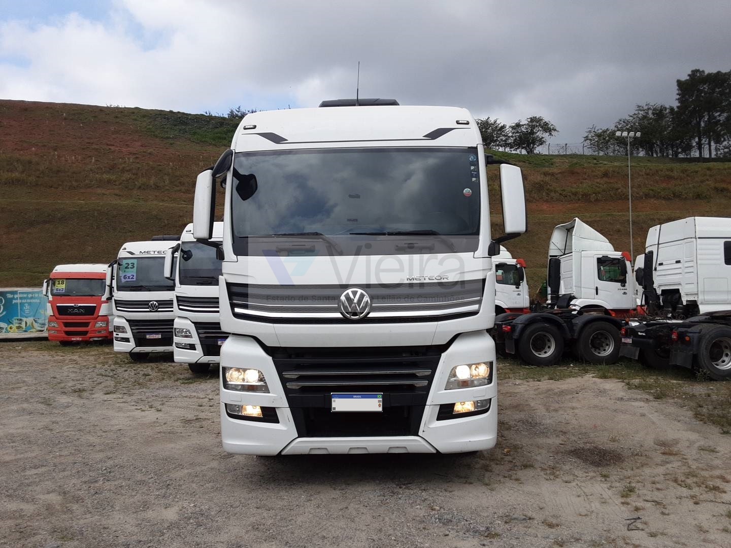 Volkswagen 29.520 Meteor 6x4 23/23