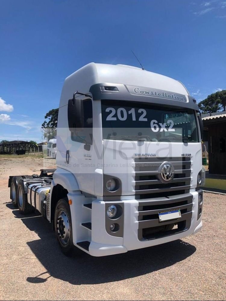 Volkswagen Constellation 19.330 6x2 12/12