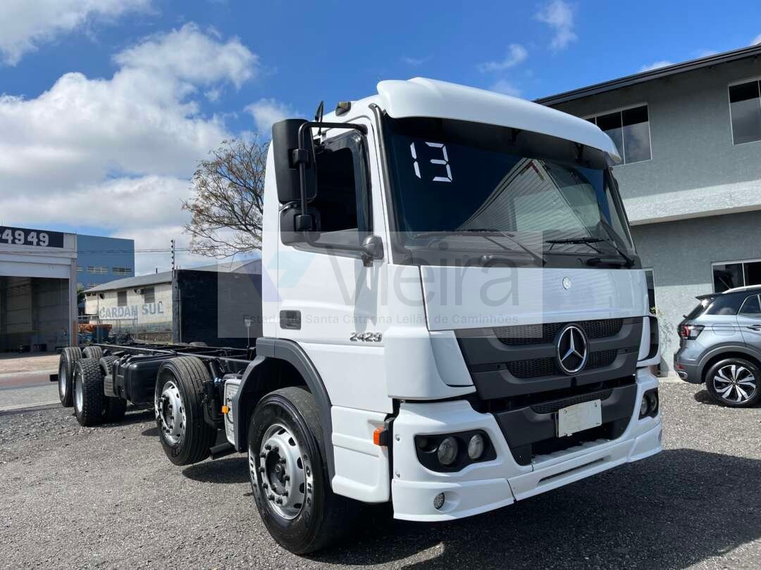 Mercedes-Benz Atego 2429 Chassis 4x2 13/13