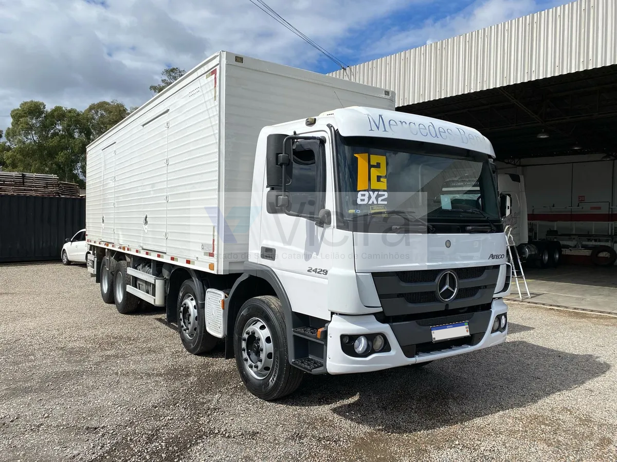 Mercedes-Benz Atego 2429 8x2 12/12