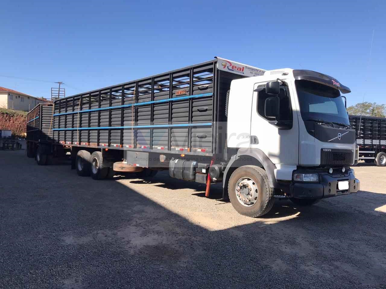 VOLVO VM 330 14/15