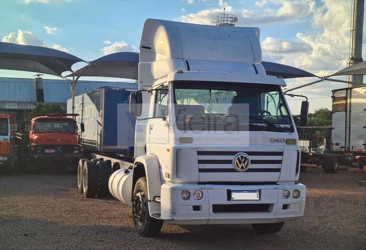 Volkswagen 18.310 Truck 6x2 05/05