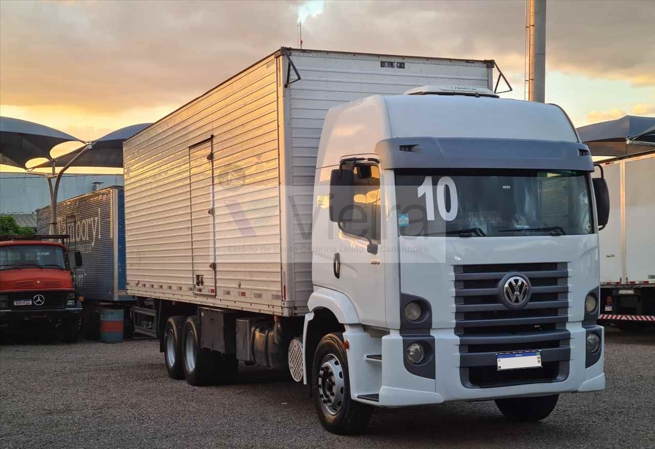 Volkswagen 17.250 6x2 10/10